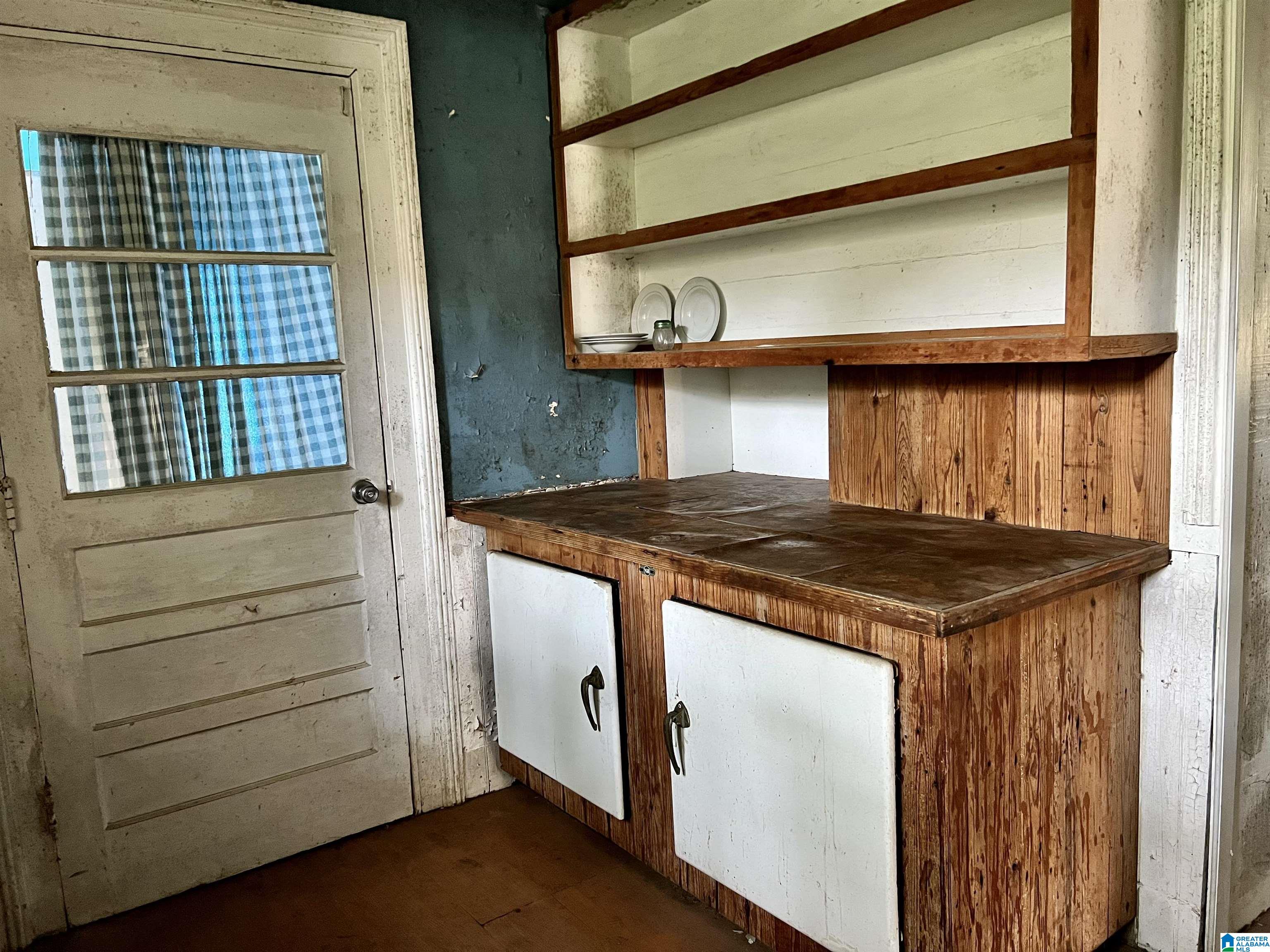 202 Coffee Street Talladega, AL 35160 - Photo 14 of 54