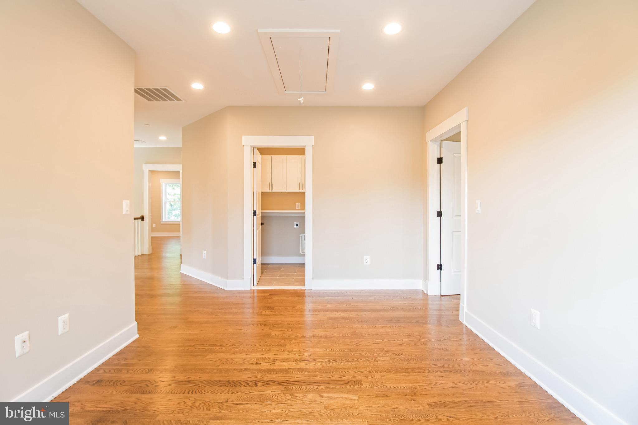 6204 Greentree Road Bethesda, MD 20817 - Photo 15 of 36