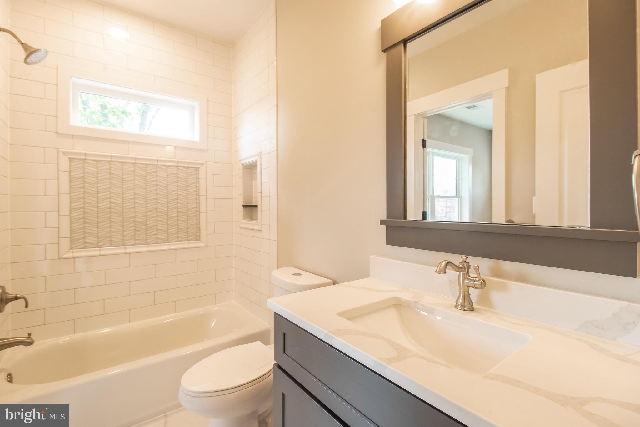 6204 Greentree Road Bethesda, MD 20817 - Photo 16 of 36