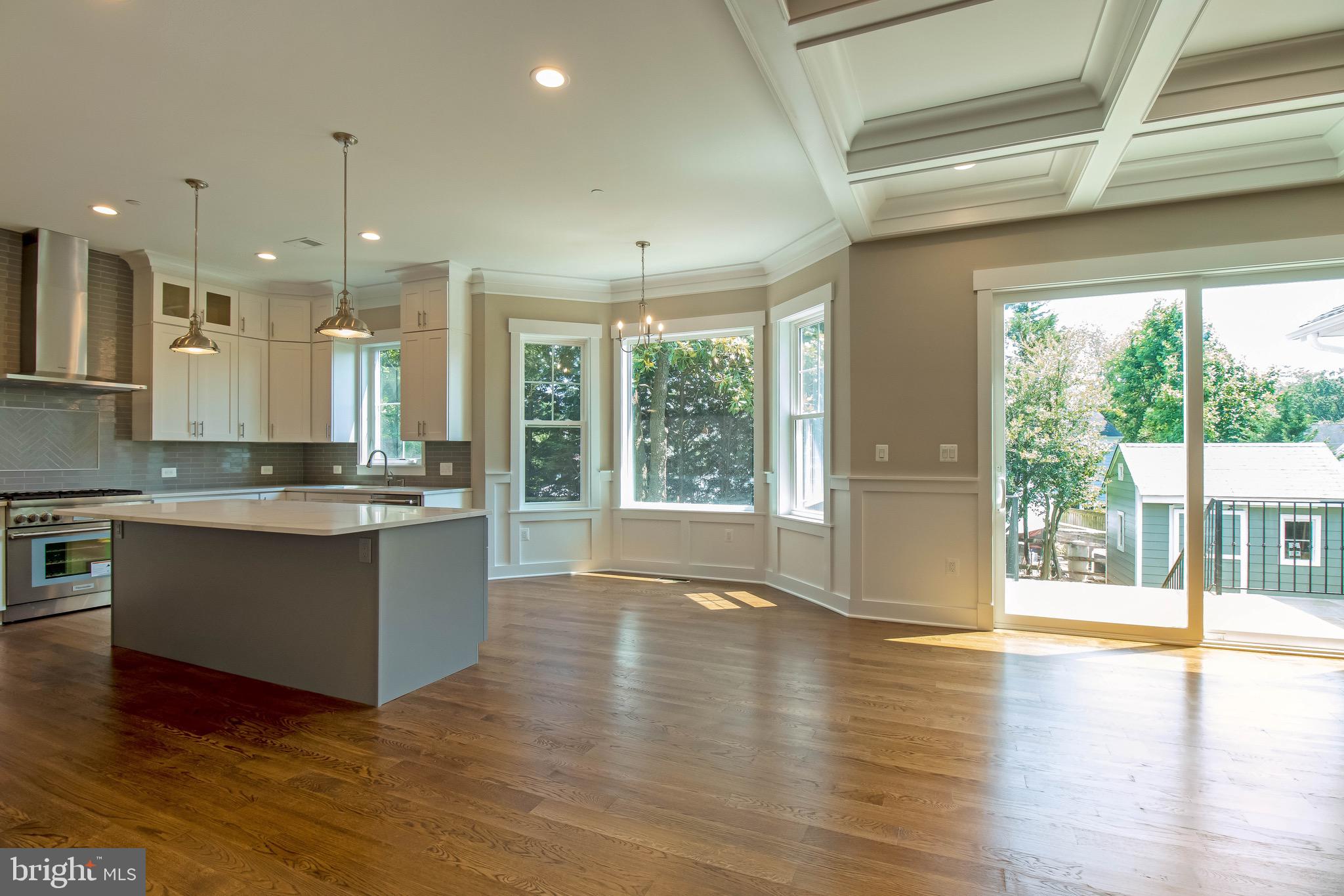 6204 Greentree Road Bethesda, MD 20817 - Photo 8 of 36