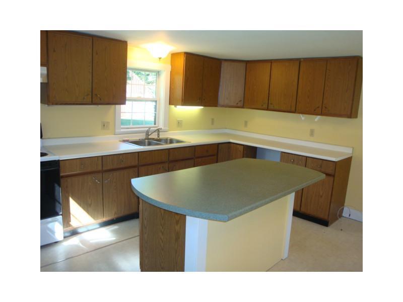 58 Sawyer Road Hampden, ME 04444 - Photo 16 of 33 Kitchen.