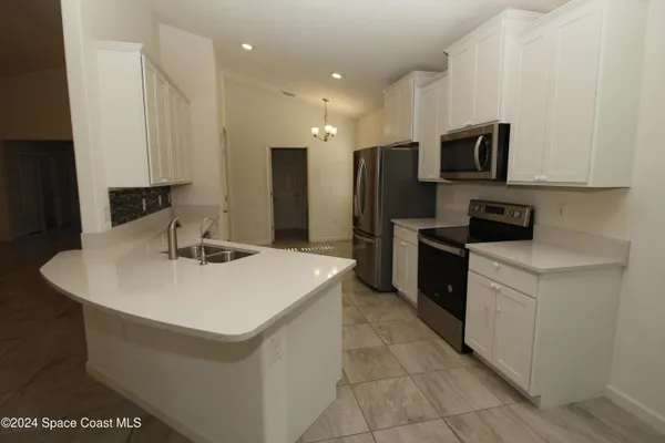 $2,700 | 4596 Broomsedge Circle, West Melbourne, FL 32904