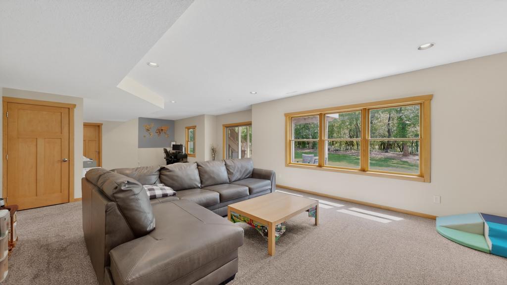 1526 Monterey Lane Southwest Rochester, MN 55902 - Photo 51 of 62