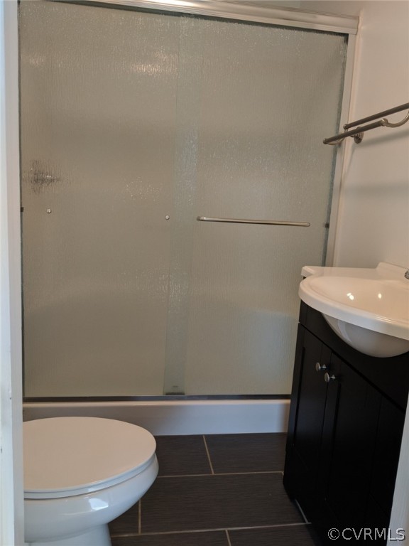 8523 Peaks Road Hanover, VA 23069 - Photo 24 of 35 a bathroom with a sink and a toilet