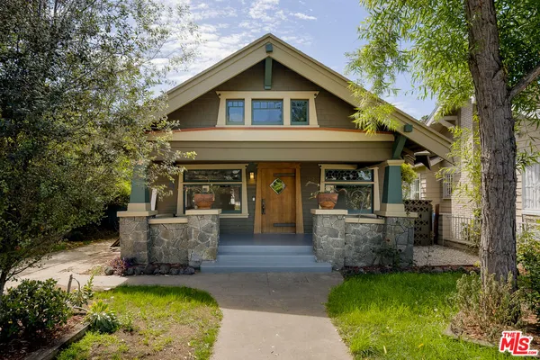 $5,500 | 2332 West 31st Street, Los Angeles, CA 90018