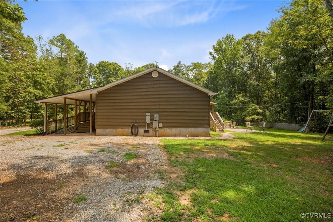 2705 Three Bridge Road Powhatan, VA 23139 - Photo 2 of 34 Gallery Image 2