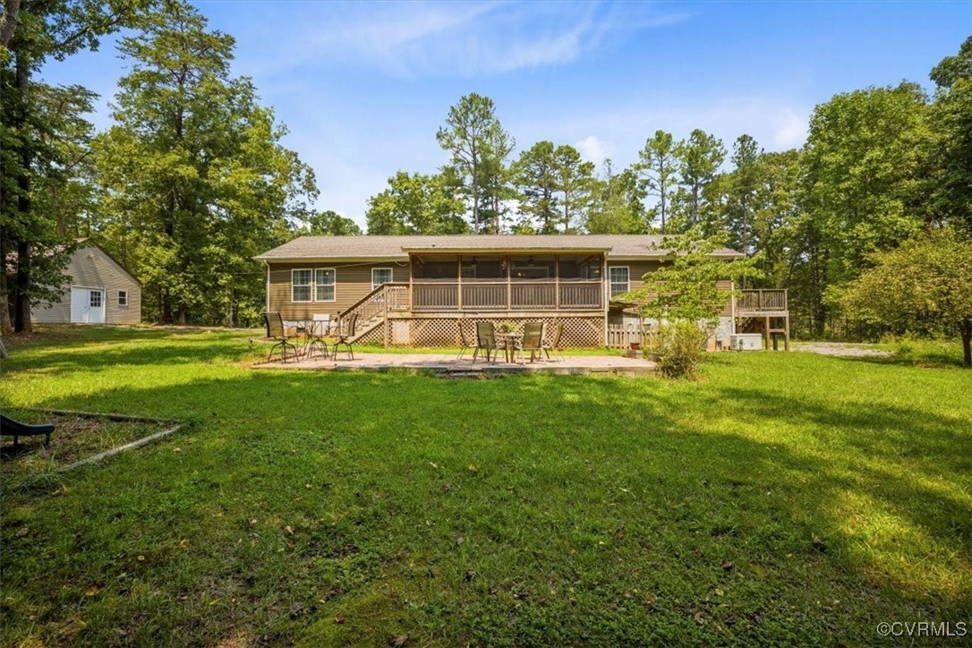 2705 Three Bridge Road Powhatan, VA 23139 - Photo 4 of 34 Gallery Image 4