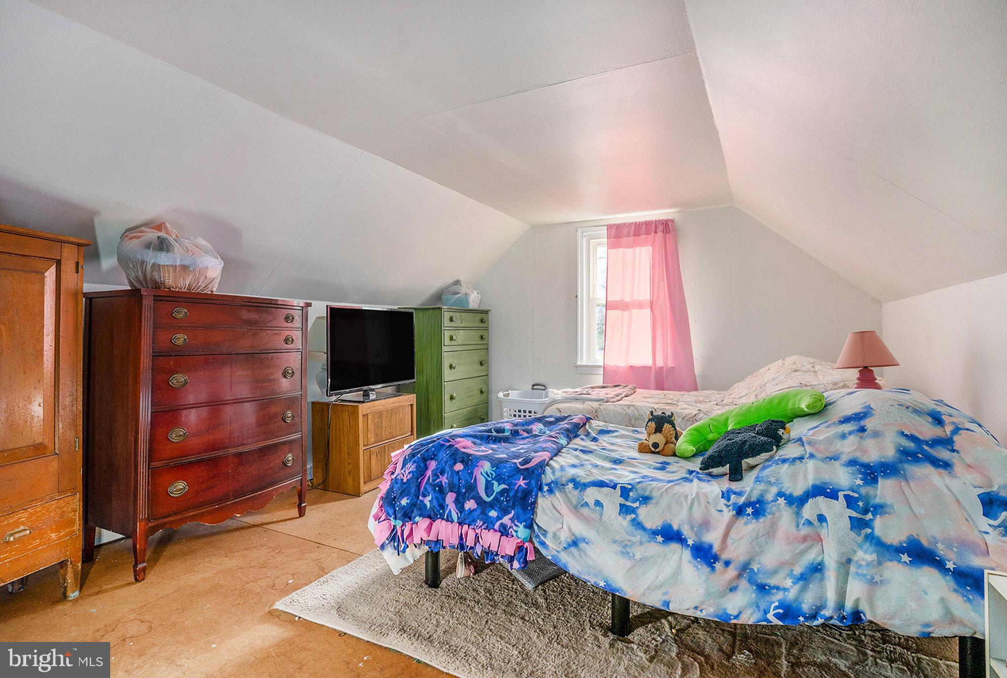 19 Church Road Norristown, PA 19403 - Photo 20 of 27 Bedroom