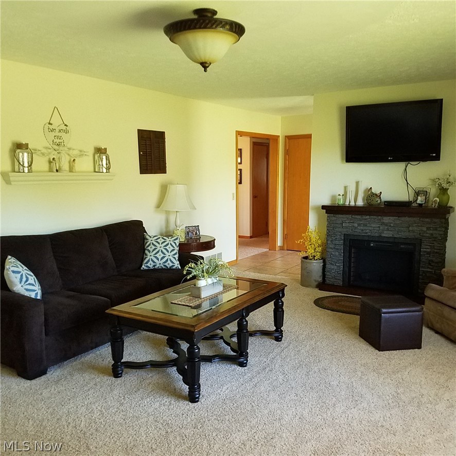 8826 Angling Road Wooster, OH 44691 - Photo 4 of 30 Gallery Image 4
