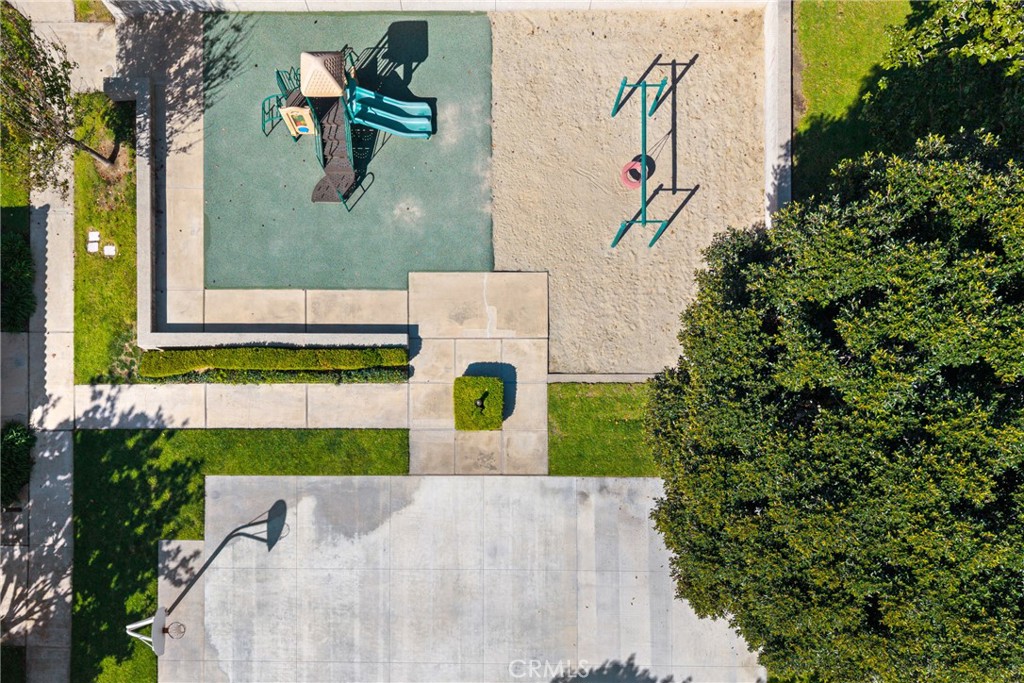 12 Filare Irvine, CA 92620 - Photo 30 of 39