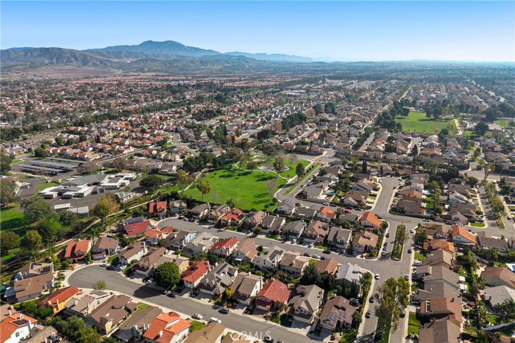 12 Filare Irvine, CA 92620 - Photo 37 of 39