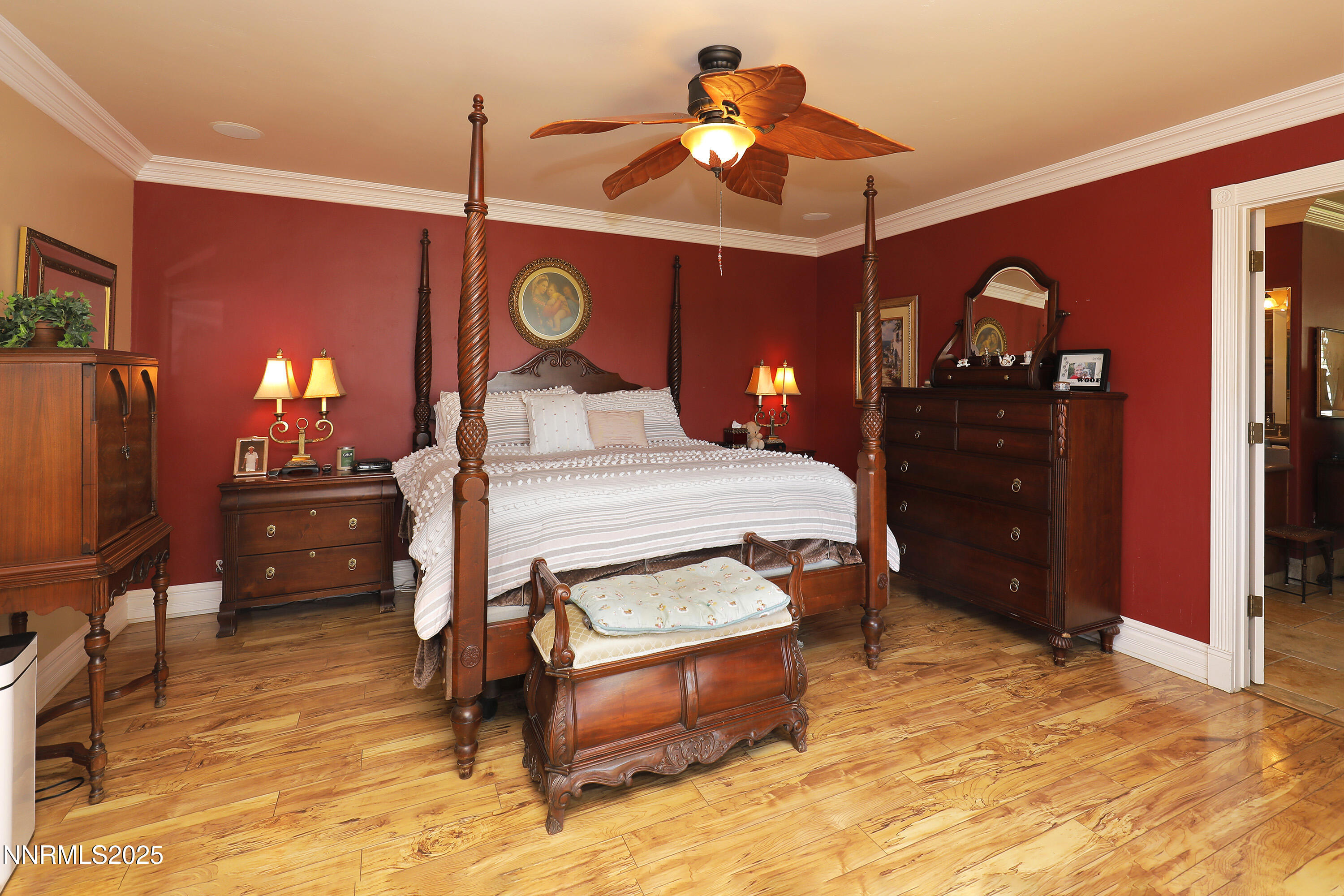 775 Foothill Road Gardnerville, NV 89460 - Photo 42 of 90 a bedroom with a bed and a dresser
