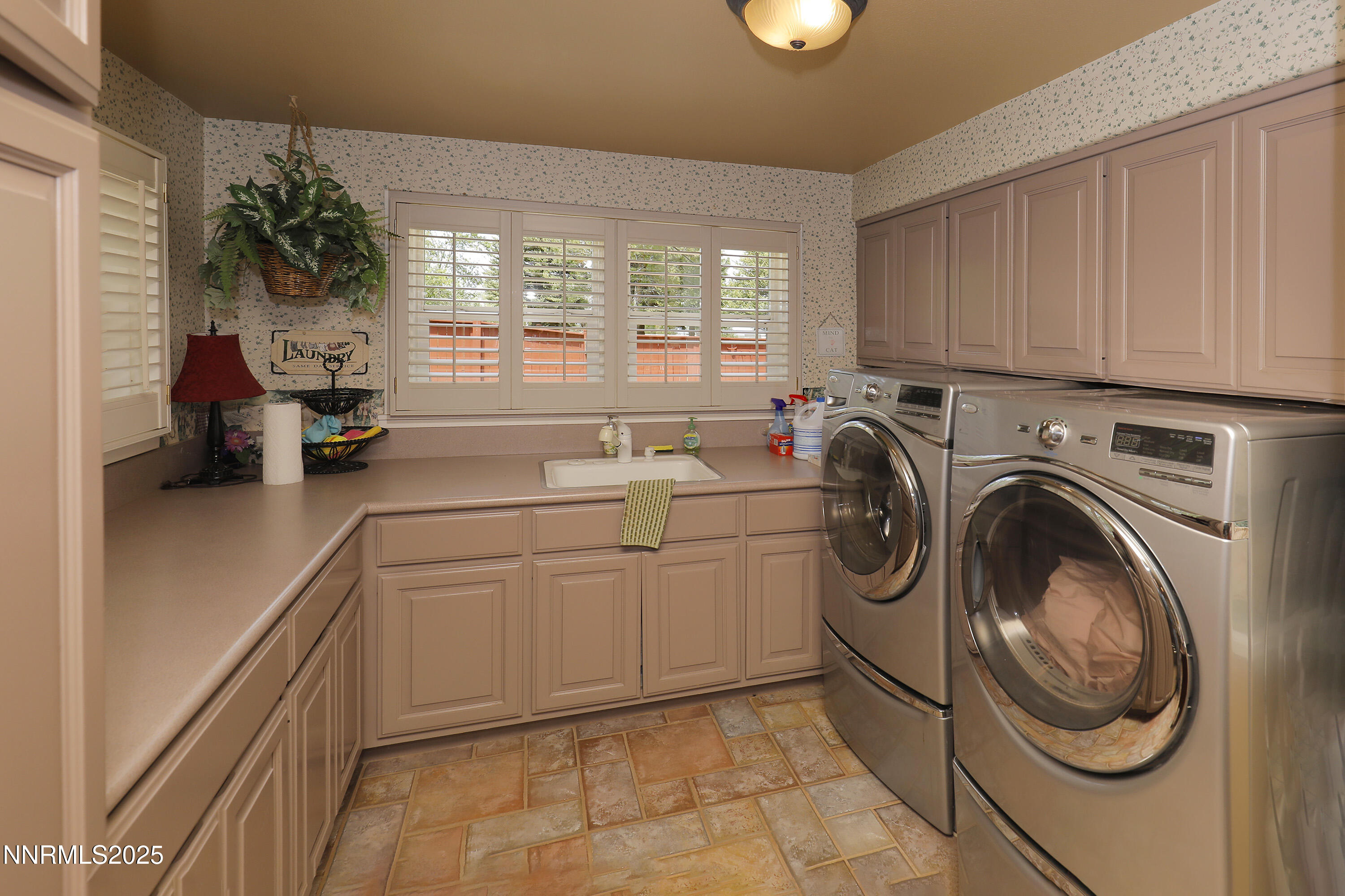 775 Foothill Road Gardnerville, NV 89460 - Photo 55 of 90 laundry