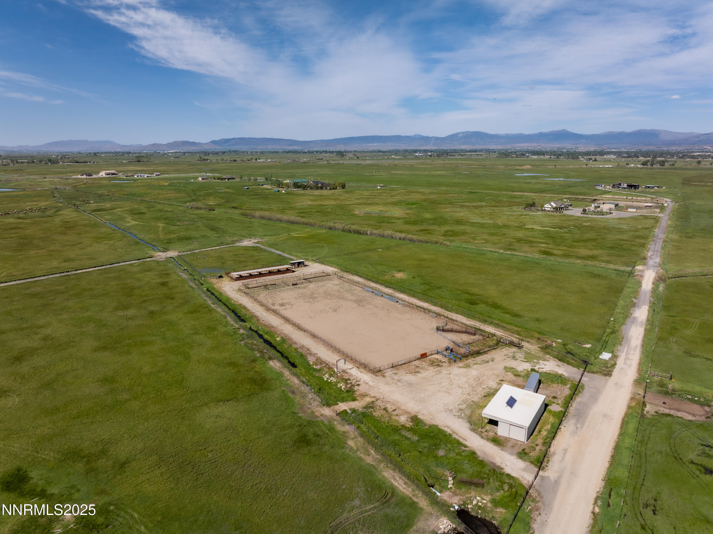 775 Foothill Road Gardnerville, NV 89460 - Photo 81 of 90 a view of an ocean from a balcony