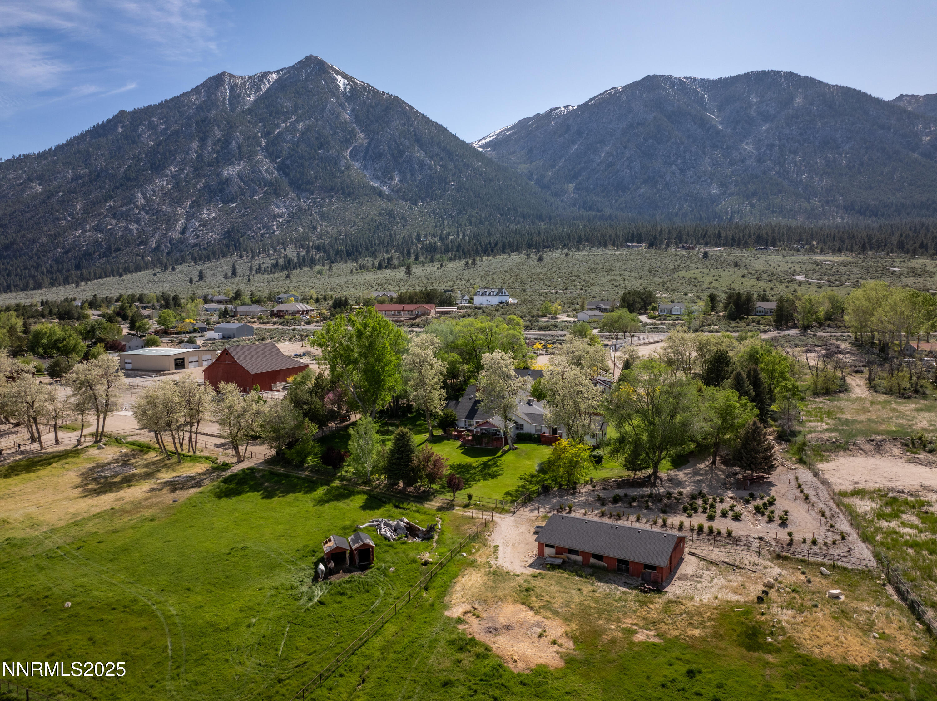 775 Foothill Road Gardnerville, NV 89460 - Photo 89 of 90 a view of outdoor space and city view