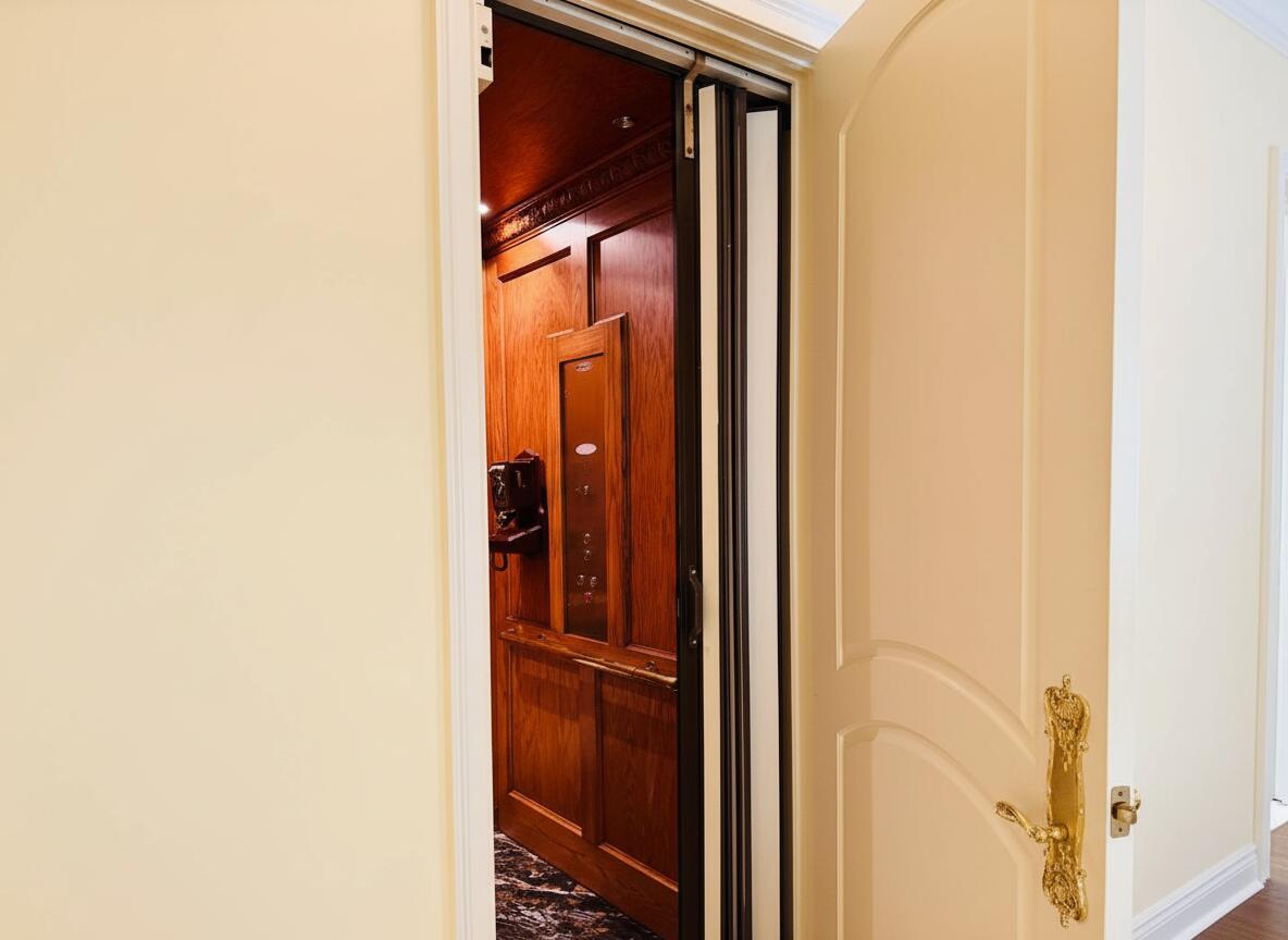 17730 Scarsdale Way Boca Raton, FL 33496 - Photo 20 of 42 Elevator