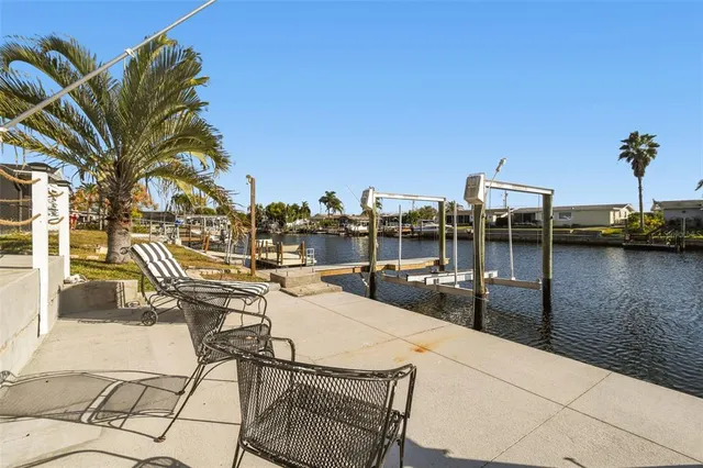 $449,900 | 12605 4th Isle, Hudson, FL 34667