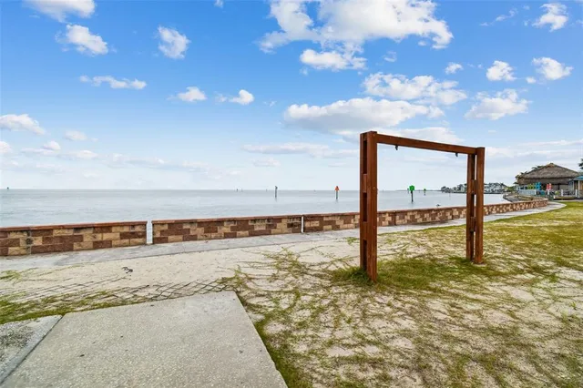 $449,900 | 12605 4th Isle, Hudson, FL 34667