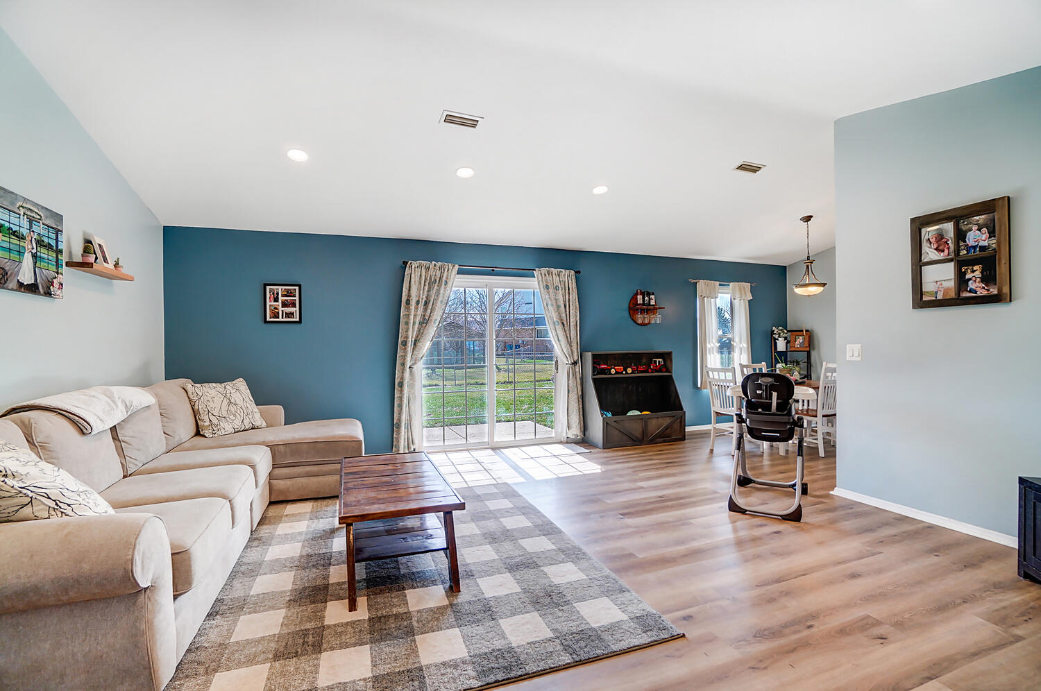 6516 Shull Road Dayton, OH 45424 - Photo 5 of 26 Gallery Image 5
