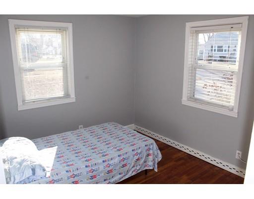 25 Dewitt Road Stoneham, MA 02180 - Photo 8 of 19 Gallery Image 8