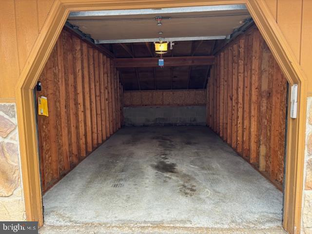 16 Valley Stream Lane Wayne, PA 19087 - Photo 2 of 4