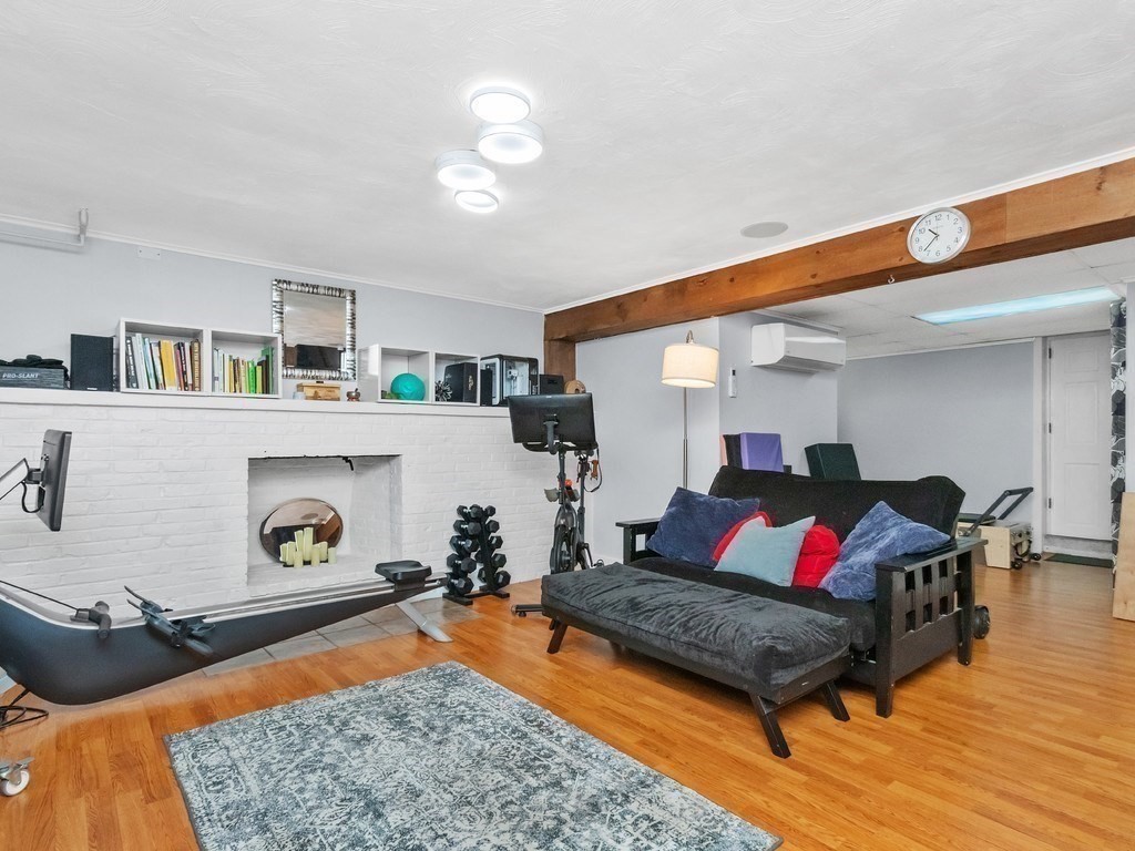 42 Virginia Road Waltham, MA 02453 - Photo 27 of 34