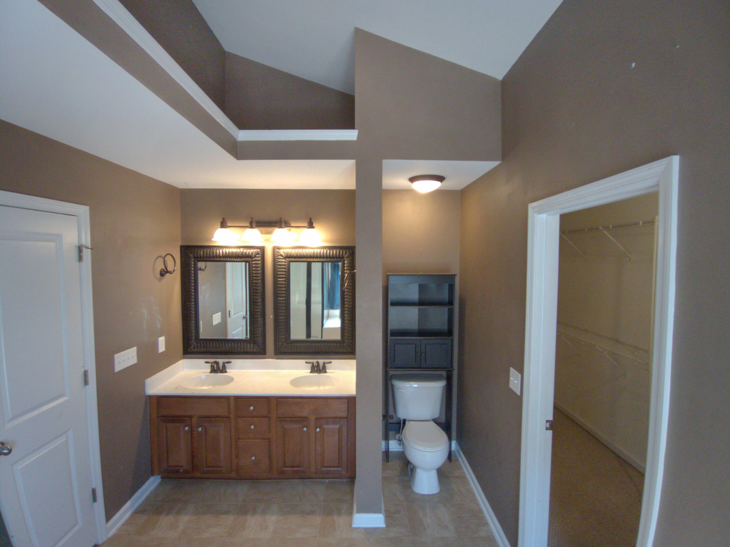5004 Blair Road Summerville, SC 29483 - Photo 4 of 11 BATH B