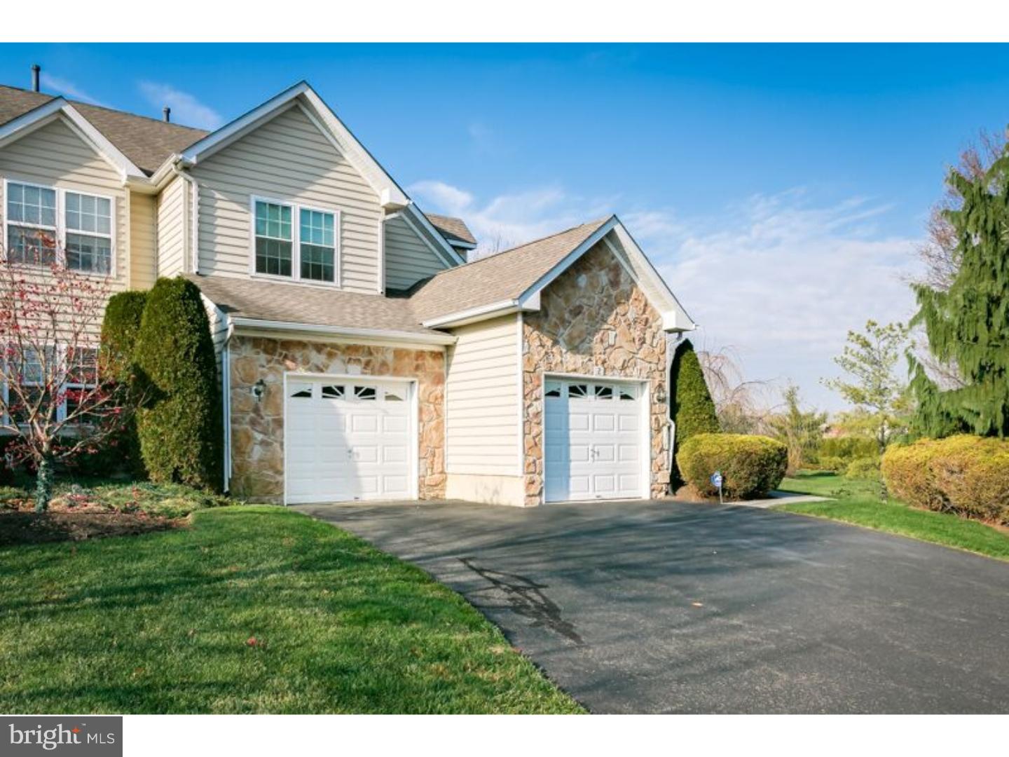 2 Hogan Way Moorestown, NJ 08057 - Photo 2 of 24 Garage