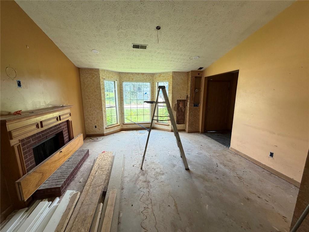 3738 Sandy Shoals Lane Decatur, GA 30034 - Photo 4 of 22