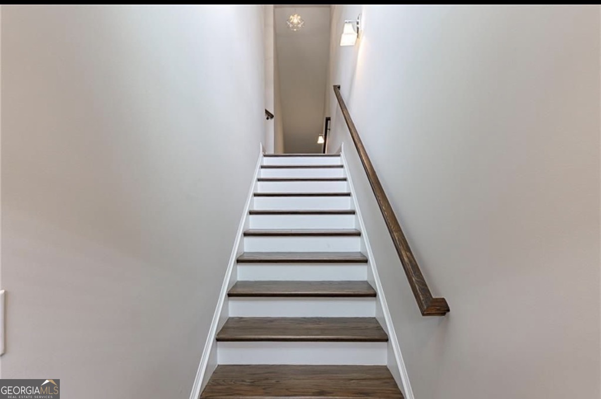 3312 Sangster Way Decatur, GA 30032 - Photo 2 of 22