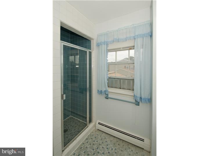 11 Rotterdam Road West Holland, PA 18966 - Photo 15 of 25 Master Bathroom