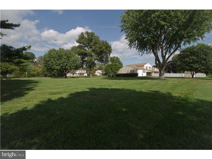 11 Rotterdam Road West Holland, PA 18966 - Photo 25 of 25 Exterior Side