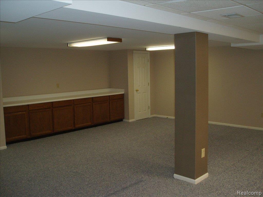 3607 Aynsley Drive Rochester, MI 48306 - Photo 8 of 12 Finished Lower Level