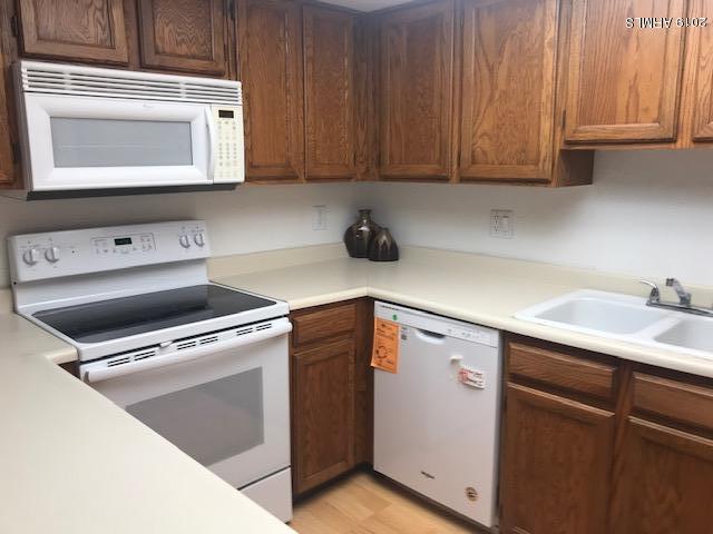 1645 West Baseline Road, Unit 2009 Mesa, AZ 85202 - Photo 8 of 24 Kevin-Baseline Kitchen 4
