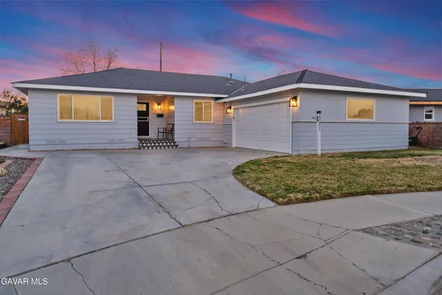 $423,000 | 43851 Fern Avenue, Lancaster, CA 93534