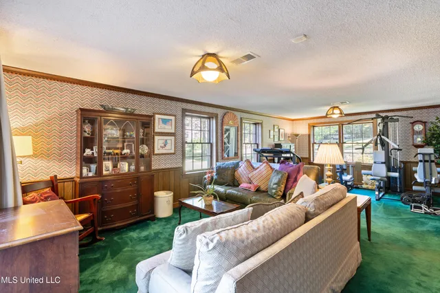 $479,000 | 320 Cedar Hills Road, Holly Springs, MS 38635