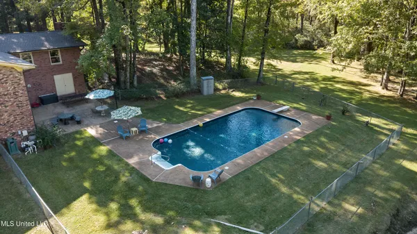 $479,000 | 320 Cedar Hills Road, Holly Springs, MS 38635