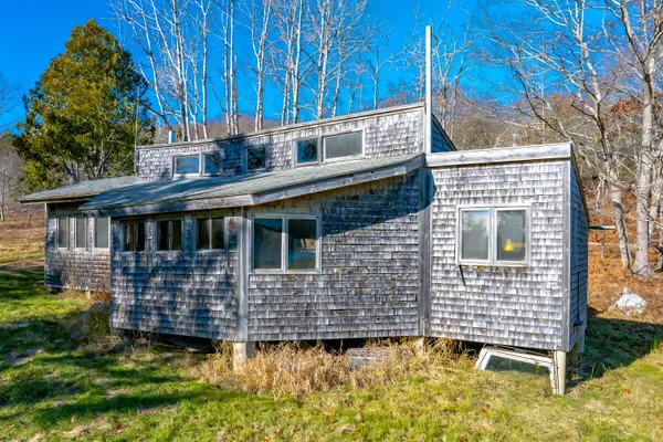 $995,000 | 26 Tidal Creek Road, Brooksville, ME 04642