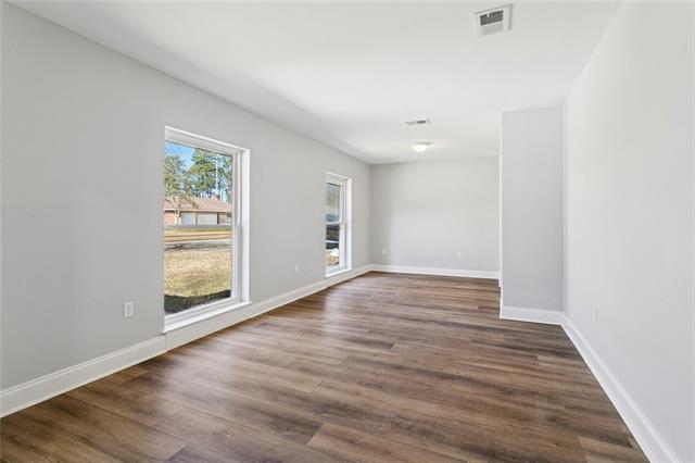 110 West Queens Drive Slidell, LA 70458 - Photo 4 of 21