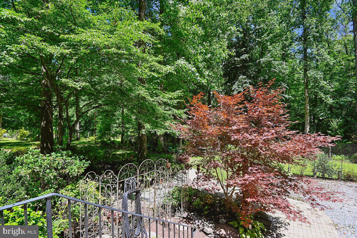 3633 Patuxent River Road Davidsonville, MD 21035 - Photo 51 of 85 Lovely Gardens with Color Accents