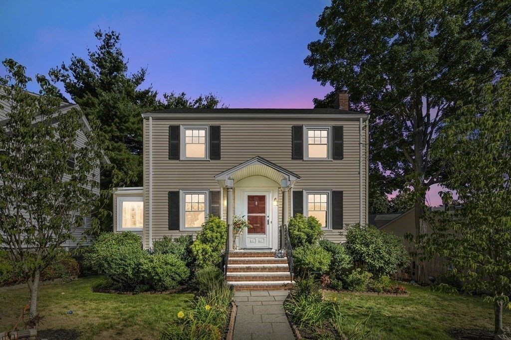 21 Gretter Road Boston, MA 02132 - Photo 1 of 20 Gallery Image 1