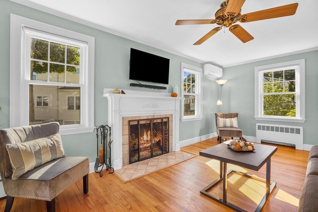21 Gretter Road Boston, MA 02132 - Photo 3 of 20 Gallery Image 3