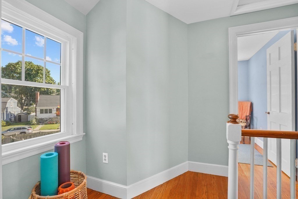 21 Gretter Road Boston, MA 02132 - Photo 9 of 20 Gallery Image 9