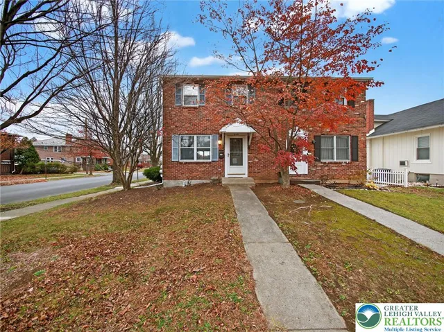 $2,050 | 2149 Allen Street, Allentown, PA 18104