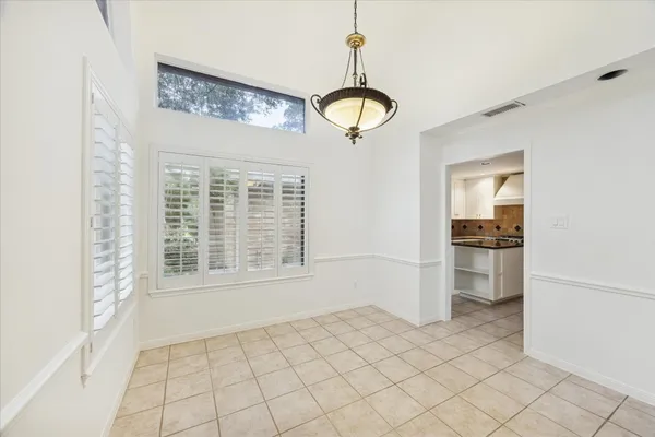 $350,000 | 12 Lakeridge Drive, Spring, TX 77381