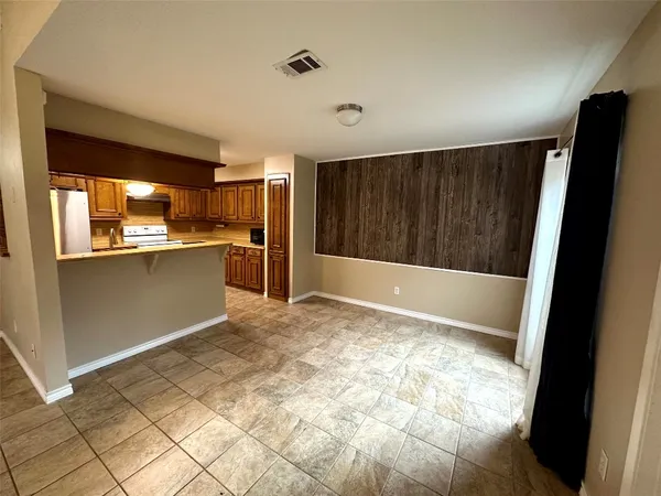 $1,350 | 12048 Texas National Boulevard, Willis, TX 77378