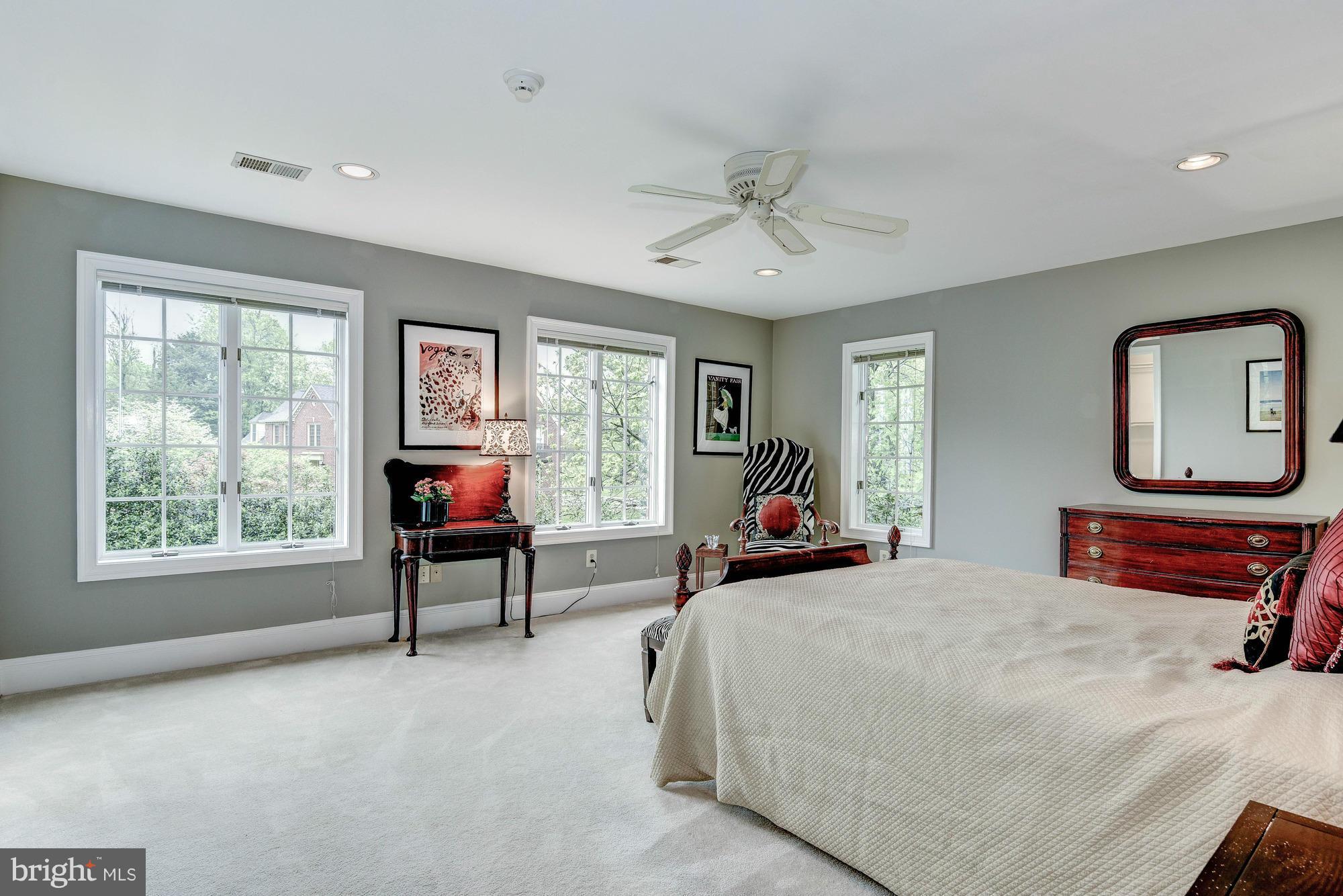 933 Bellview Road McLean, VA 22102 - Photo 14 of 30 Bedroom