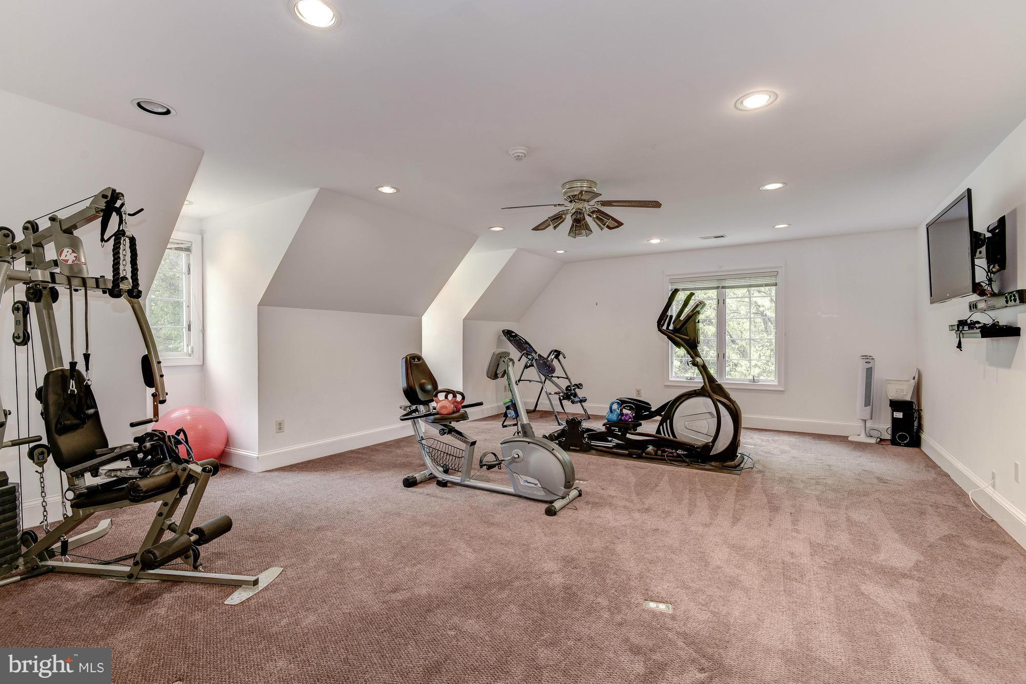 933 Bellview Road McLean, VA 22102 - Photo 18 of 30 Exercise Room/ Bedroom