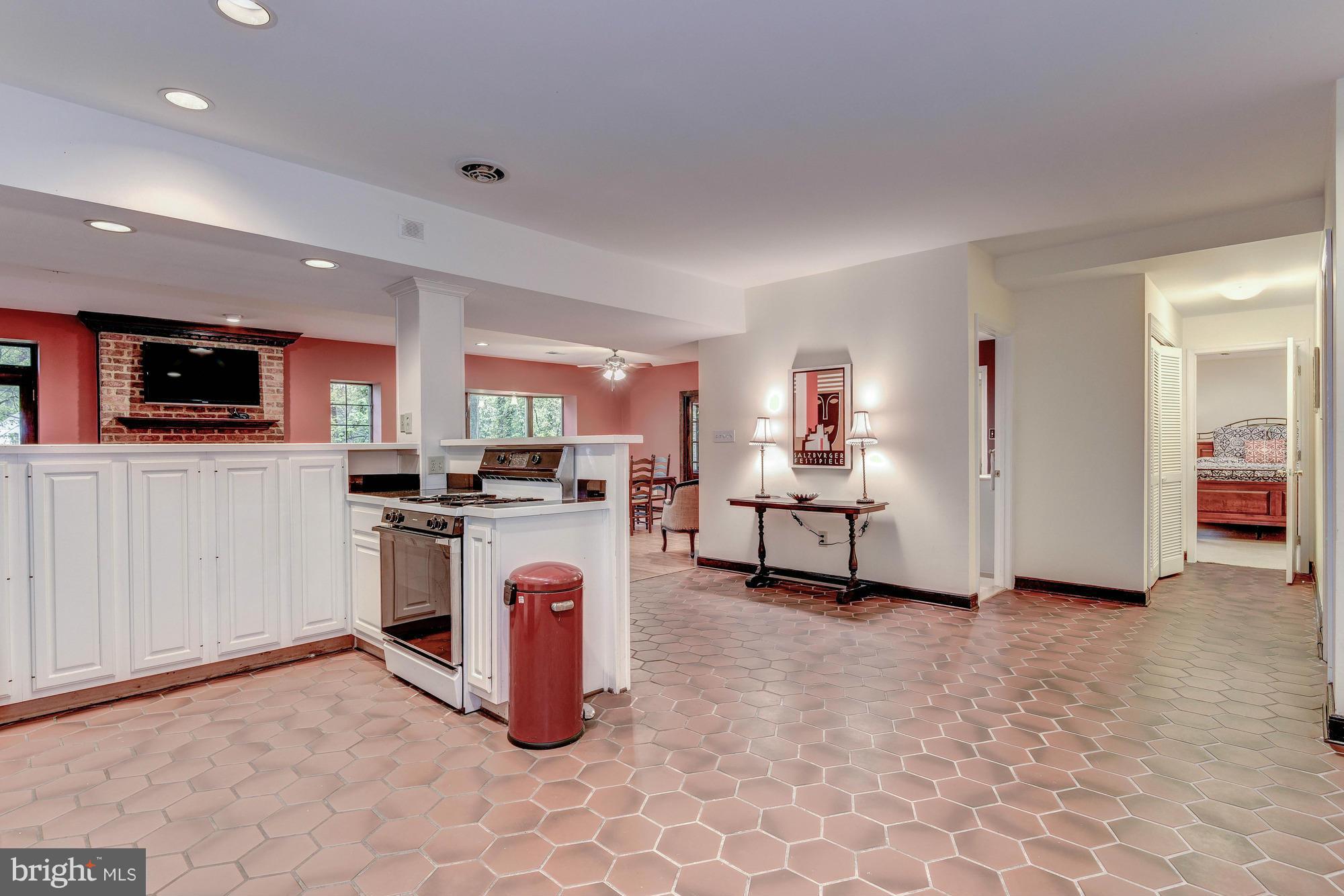 933 Bellview Road McLean, VA 22102 - Photo 22 of 30 Basement