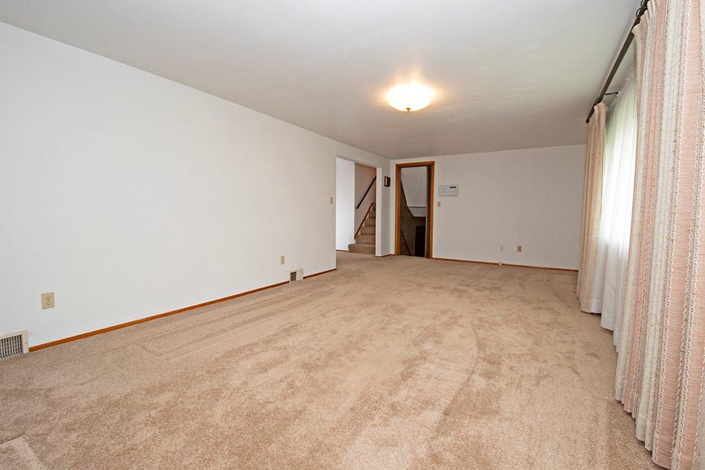 604 Fleming Road Sarver, PA 16055 - Photo 5 of 24